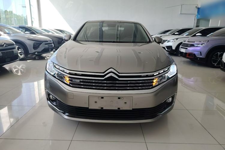Used Citroen C6 2017 Revised Version 380THP Luxury Edition Front