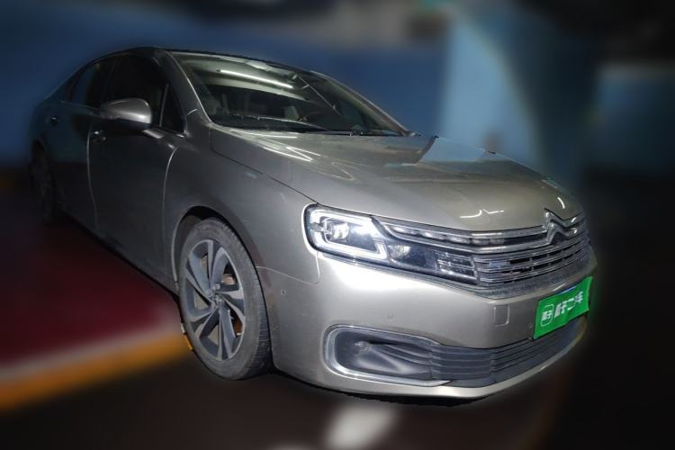 Used Citroen C6 2017 380THP Flagship Edition Front Right 45 Deg
