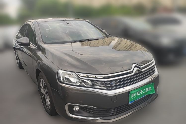 Used Citroen C6 2017 Revised Version 380THP Luxury Edition Front Right 45 Deg
