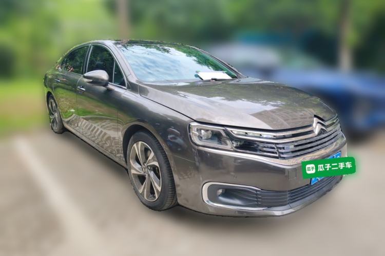 Used Citroen C6 2017 380THP Prestige Model Front Right 45 Deg