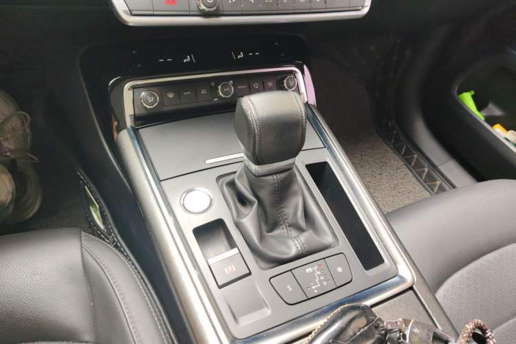 Used Citroen C6 2017 380THP Prestige Model Gear Lever