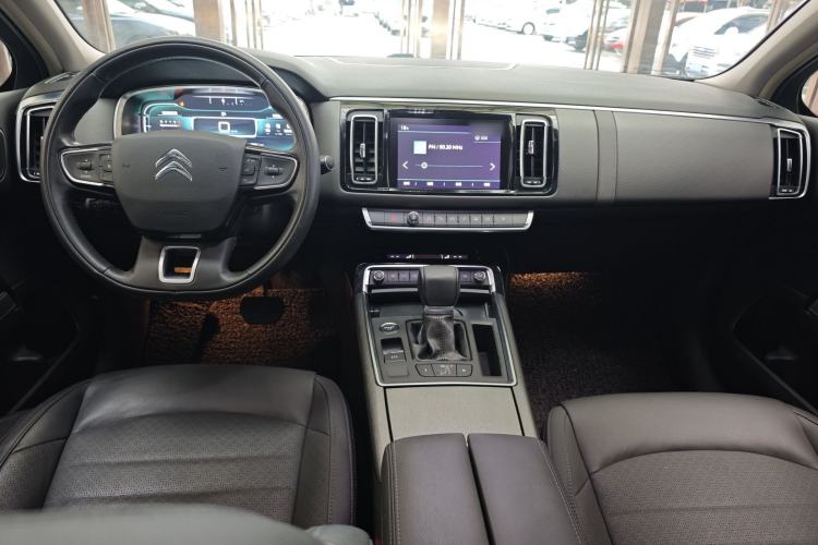 Used Citroen C6 2017 Revised Version 380THP Luxury Edition Interior 4