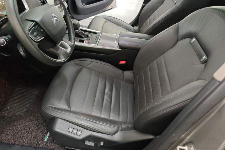 Used Citroen C6 2017 Revised Version 380THP Luxury Edition Left Front Seat