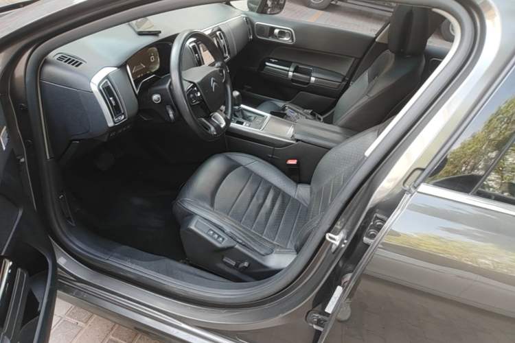 Used Citroen C6 2017 Revised Version 380THP Luxury Edition Left Front Seat
