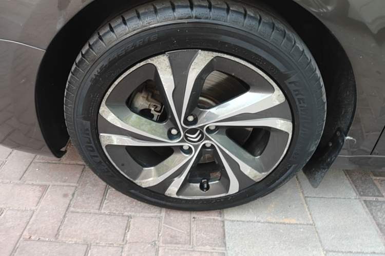 Used Citroen C6 2017 Revised Version 380THP Luxury Edition Left Front Wheel Hub