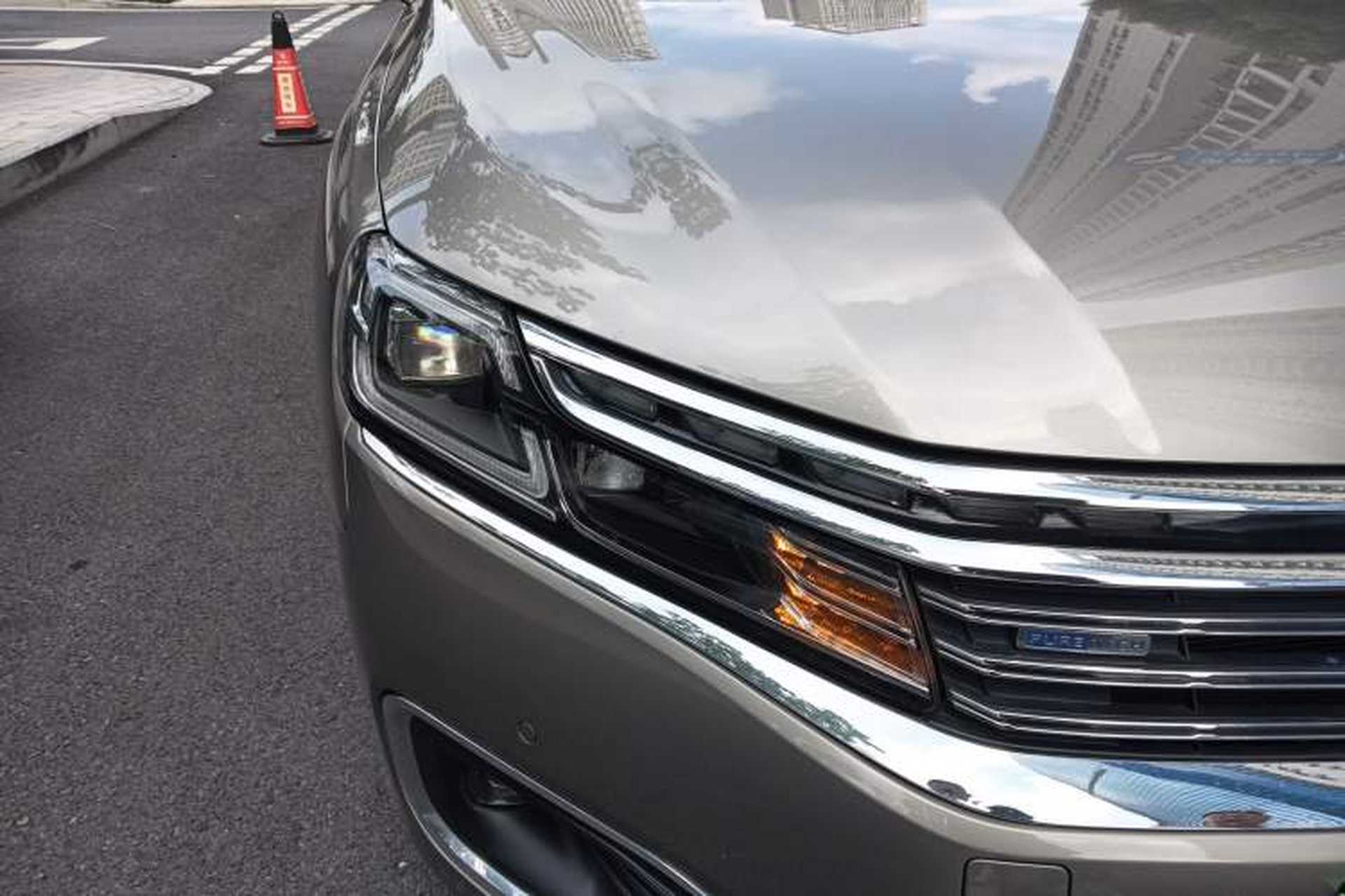 Used Citroen C6 2017 Revised Version 380THP Luxury Edition Right Front Headlight