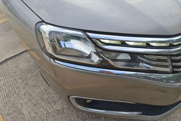Used Citroen C6 2017 Revised Version 380THP Luxury Edition Right Front Headlight