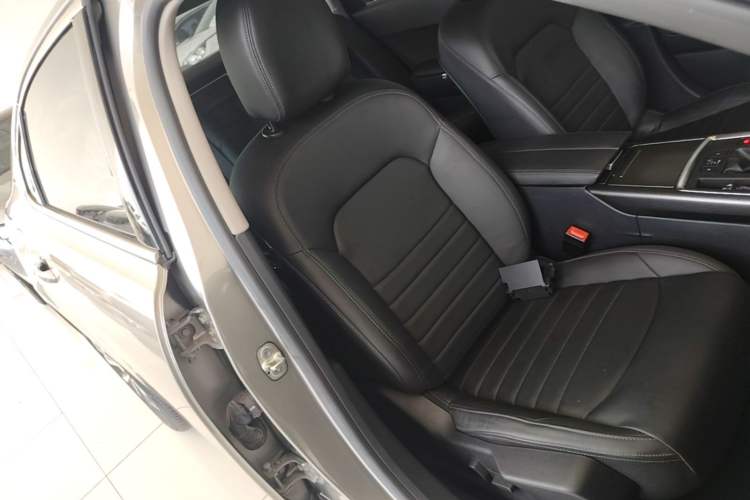 Used Citroen C6 2017 Revised Version 380THP Luxury Edition Right Front Seat