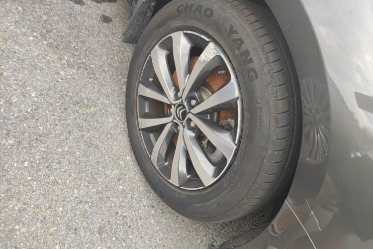 Used Citroen C6 2017 Revised Version 380THP Luxury Edition Right Front Wheel Hub