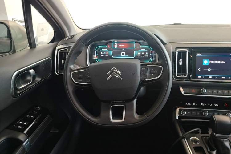 Used Citroen C6 2017 Revised Version 380THP Luxury Edition Steering Wheel