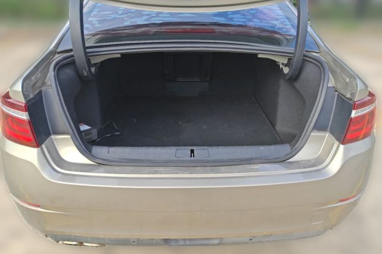 Used Citroen C6 2017 Revised Version 380THP Luxury Edition Trunk