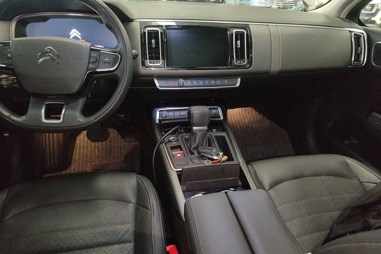 Used Citroen C6 2017 Revised Version 380THP Luxury Edition Audio And AC Panel