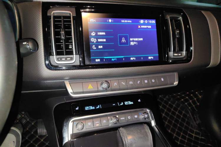 Used Citroen C6 2017 Revised Version 380THP Luxury Edition Audio And AC Panel