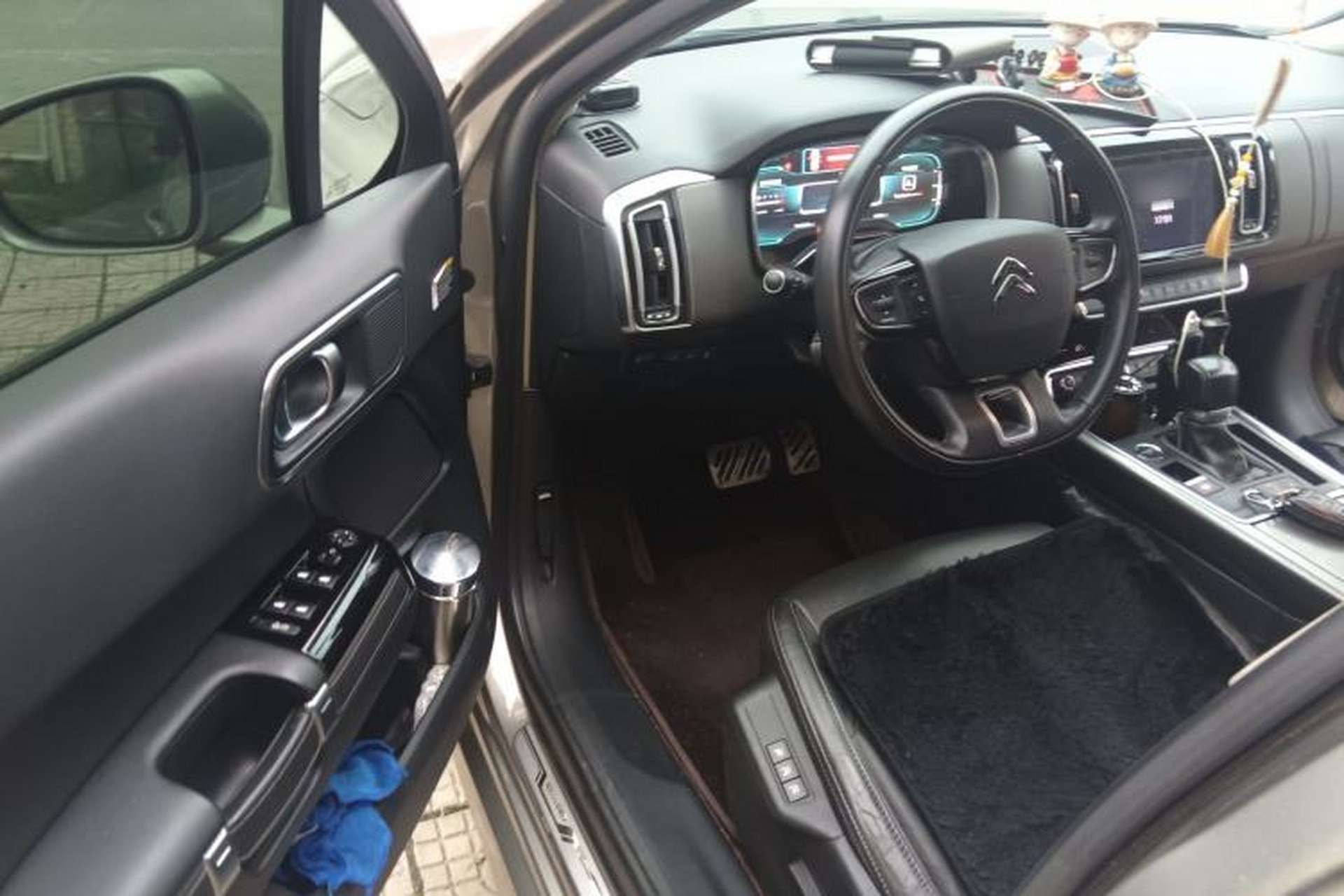 Used Citroen C6 2017 380THP Luxury Version Driver Seat