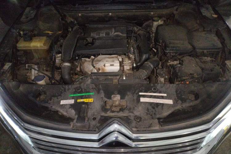 Used Citroen C6 2017 Revised Version 380THP Luxury Edition Engine Bay