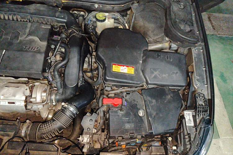 Used Citroen C6 2017 380THP Flagship Edition Engine Bay Left