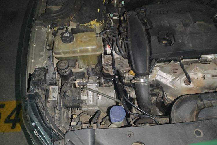 Used Citroen C6 2017 Revised Version 380THP Luxury Edition Engine Bay Right