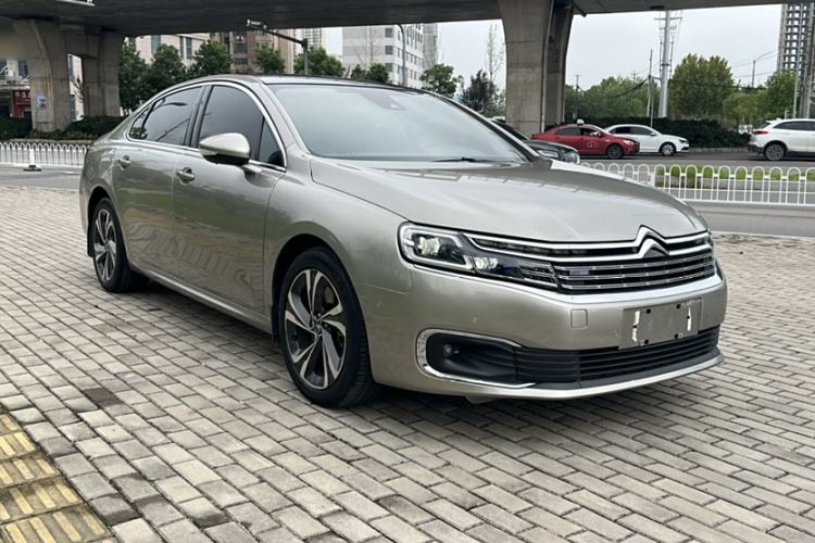 Used Citroen C6 2017 Revised Version 380THP Luxury Edition Exterior 5