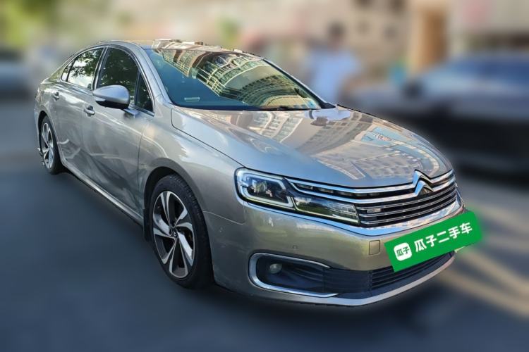 Used Citroen C6 2017 380THP Prestige Model Front Right 45 Deg
