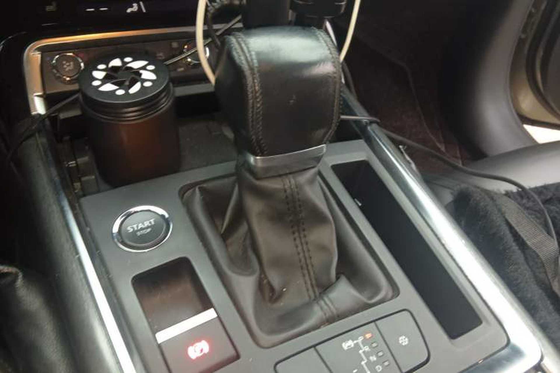 Used Citroen C6 2017 380THP Luxury Version Gear Lever