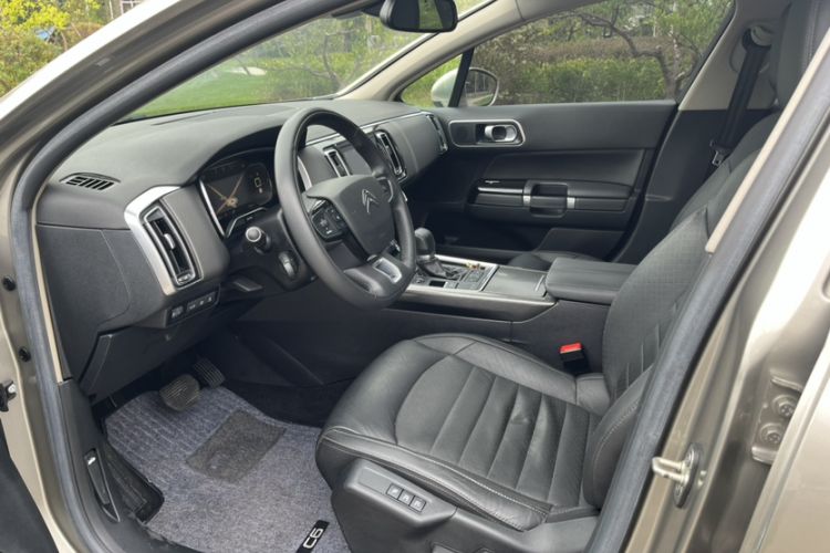 Used Citroen C6 2017 Revised Version 380THP Luxury Edition Interior 5