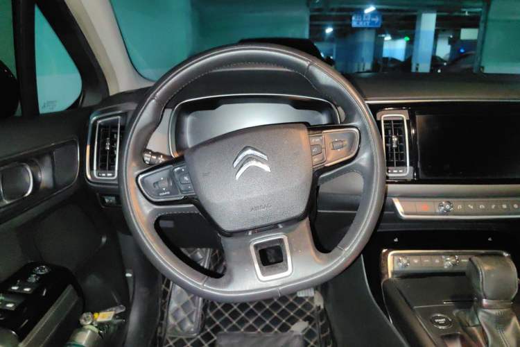 Used Citroen C6 2017 Revised Version 380THP Luxury Edition Steering Wheel
