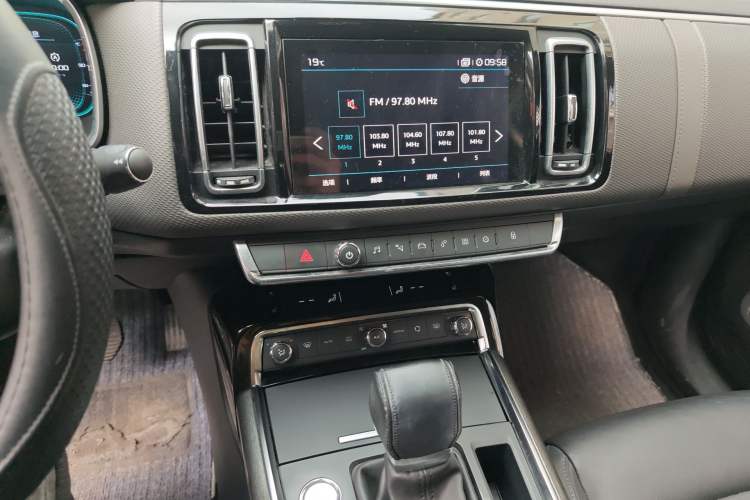 Used Citroen C6 2017 380THP Prestige Model Audio And AC Panel