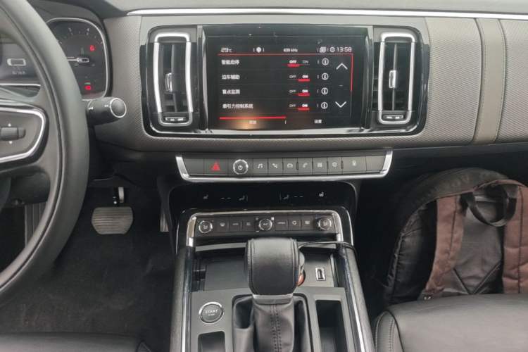 Used Citroen C6 2017 350THP Luxury Model Audio And AC Panel
