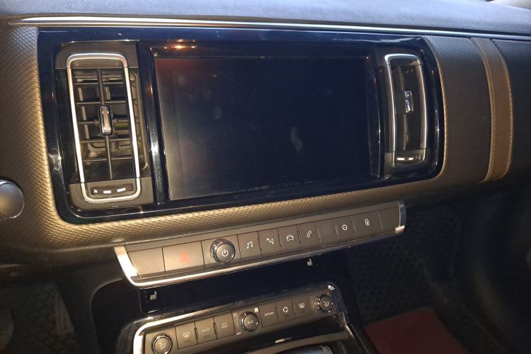 Used Citroen C6 2017 350THP Luxury Model Audio And AC Panel