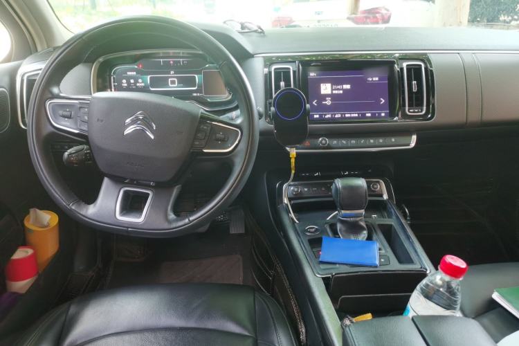 Used Citroen C6 2017 Revised Version 380THP Luxury Edition Center Console