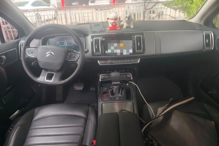 Used Citroen C6 2017 380THP Luxury Version Center Console