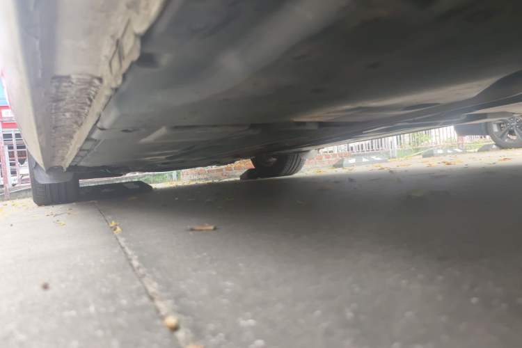 Used Citroen C6 2017 380THP Luxury Version Chassis Rear Left