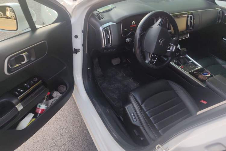 Used Citroen C6 2017 380THP Luxury Version Driver Seat