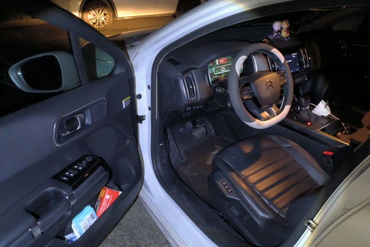 Used Citroen C6 2017 380THP Luxury Version Driver Seat
