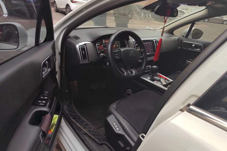 Used Citroen C6 2017 380THP Prestige Model Driver Seat