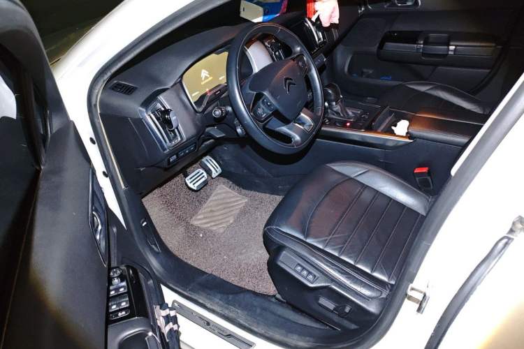 Used Citroen C6 2017 380THP Luxury Version Driver Seat