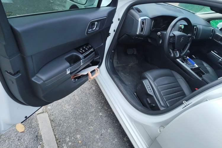 Used Citroen C6 2017 350THP Luxury Model Driver Seat