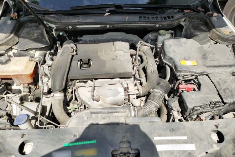 Used Citroen C6 2017 Revised Version 380THP Luxury Edition Engine Bay