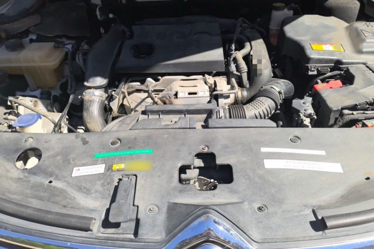 Used Citroen C6 2017 380THP Prestige Model Engine Bay