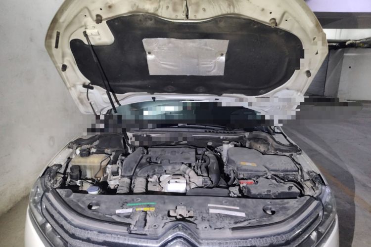 Used Citroen C6 2017 350THP Luxury Model Engine Bay