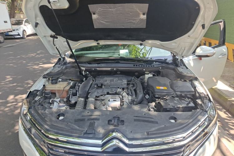 Used Citroen C6 2017 350THP Luxury Model Engine Bay