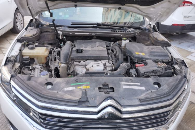 Used Citroen C6 2017 Revised Version 380THP Luxury Edition Engine Bay