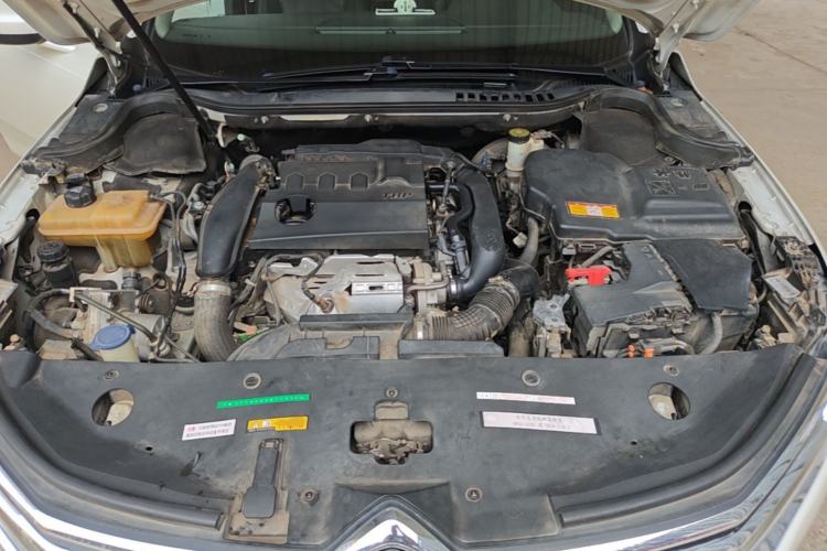 Used Citroen C6 2017 380THP Prestige Model Engine Bay