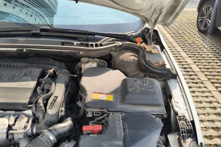 Used Citroen C6 2017 380THP Prestige Model Engine Bay Left