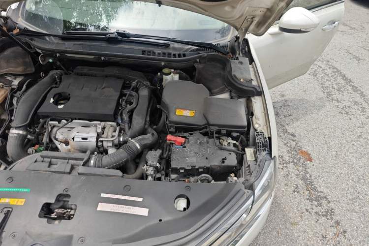 Used Citroen C6 2017 Revised Version 380THP Prestige Nappa Edition Engine Bay Left