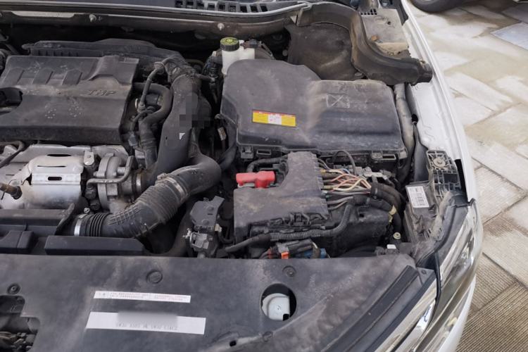 Used Citroen C6 2017 Revised Version 380THP Luxury Edition Engine Bay Left