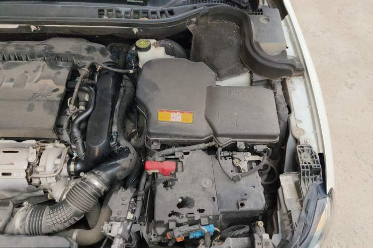 Used Citroen C6 2017 Revised Version 380THP Luxury Edition Engine Bay Left