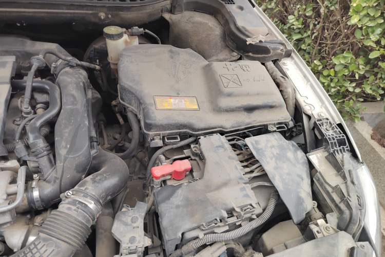 Used Citroen C6 2017 380THP Prestige Model Engine Bay Left