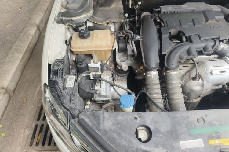 Used Citroen C6 2017 350THP Luxury Model Engine Bay Right