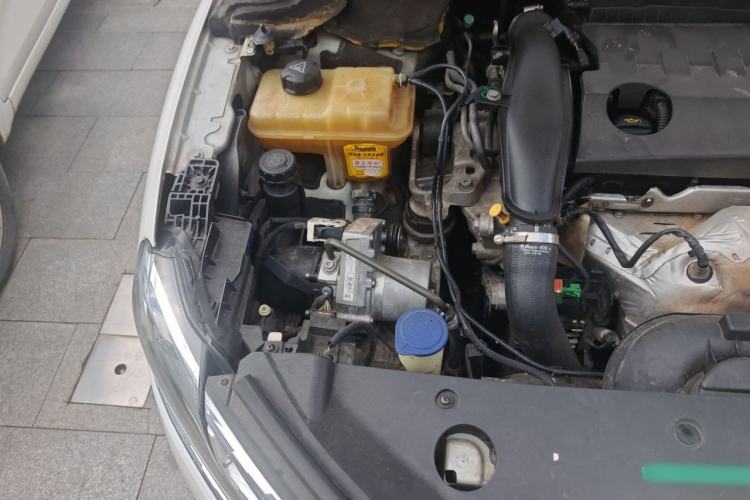 Used Citroen C6 2017 380THP Prestige Model Engine Bay Right